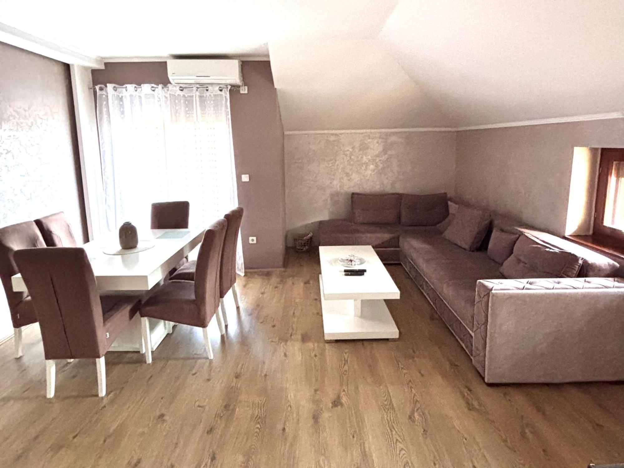 Apartman Crown วรินรัชกา บานยา ภายนอก รูปภาพ